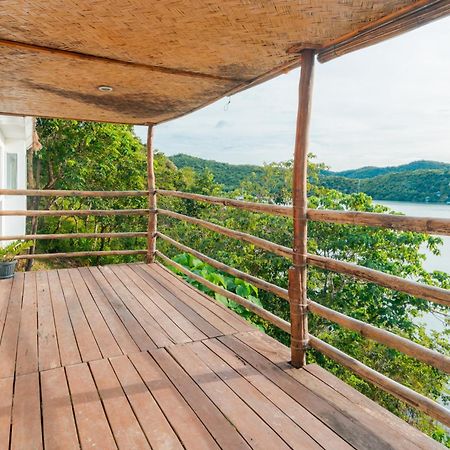 Marina Del Sol Resort & Yacht Club Busuanga Exteriör bild