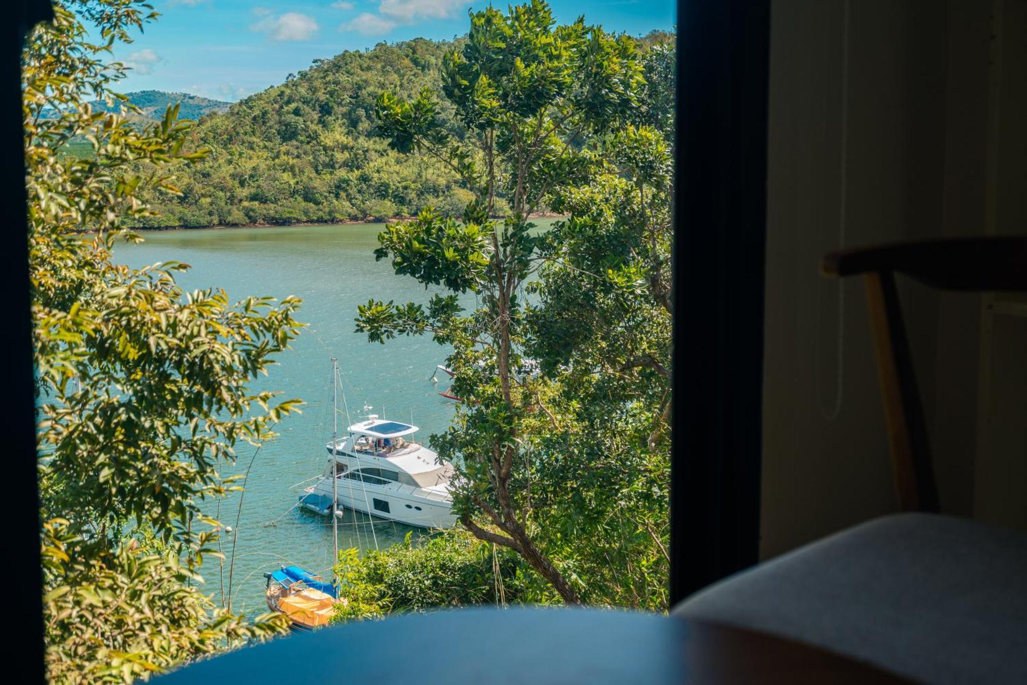 Marina Del Sol Resort & Yacht Club Busuanga Rum bild